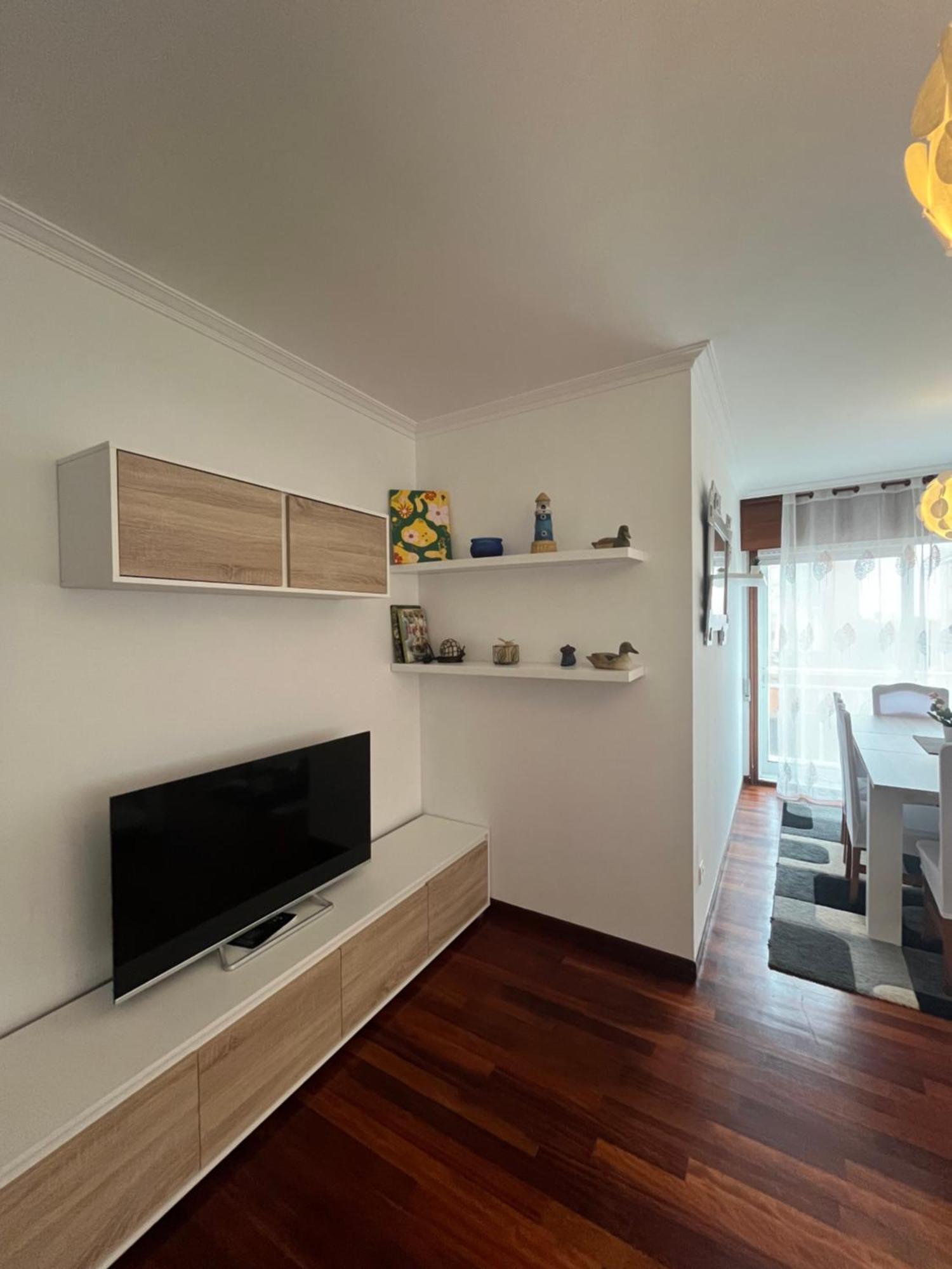 Apartamento Xacobe Grove, 120 Metros Totalmente Equipado, Luminoso, Centrico Y Con Plaza De Garaje O Grove Buitenkant foto