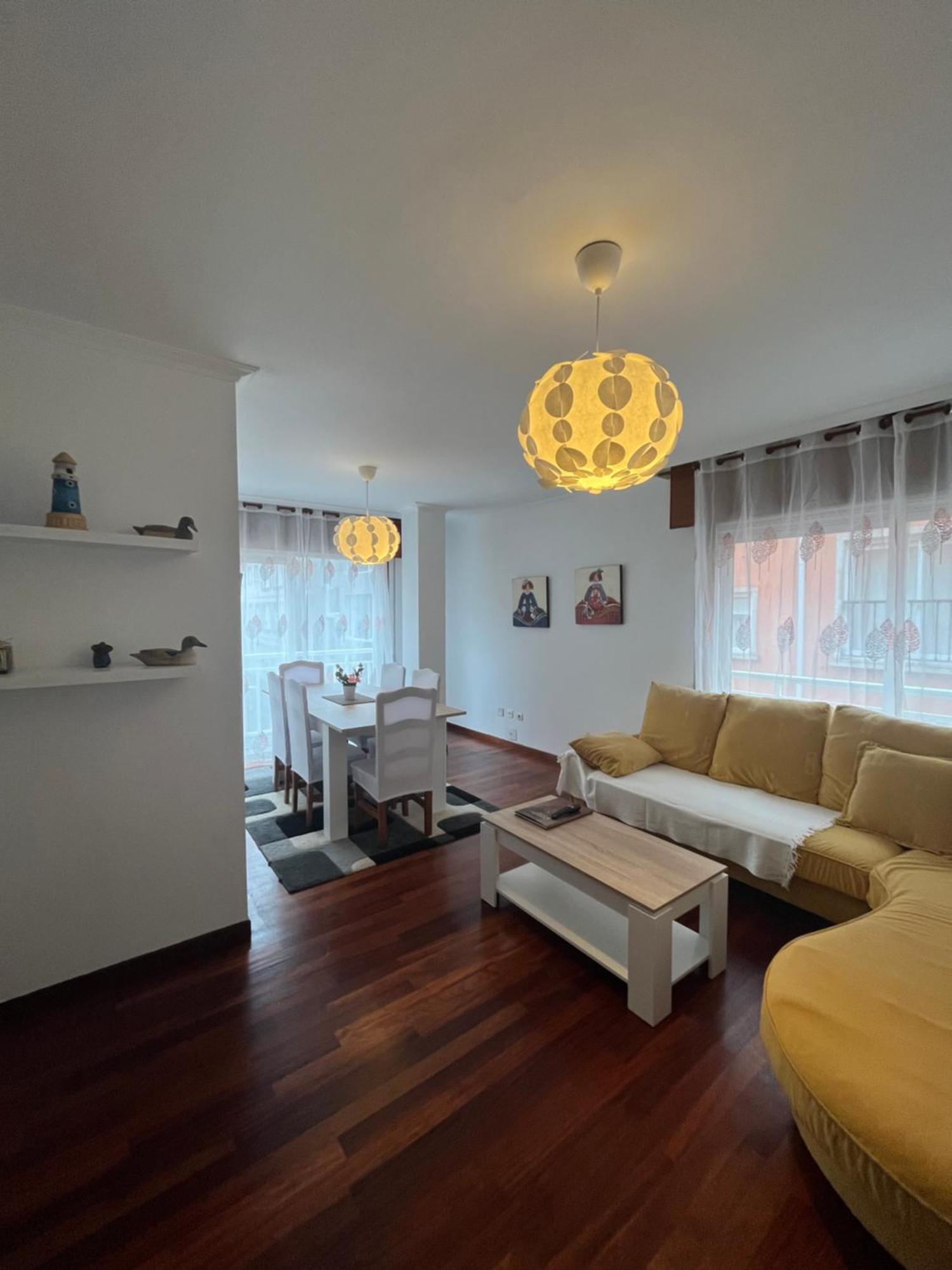 Apartamento Xacobe Grove, 120 Metros Totalmente Equipado, Luminoso, Centrico Y Con Plaza De Garaje O Grove Buitenkant foto