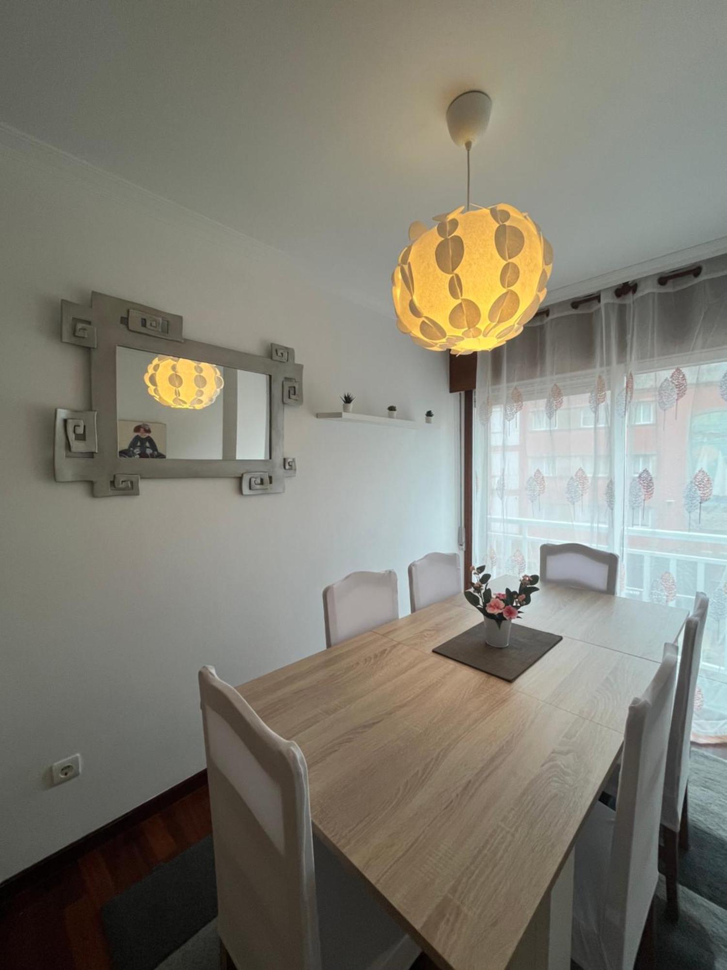 Apartamento Xacobe Grove, 120 Metros Totalmente Equipado, Luminoso, Centrico Y Con Plaza De Garaje O Grove Buitenkant foto